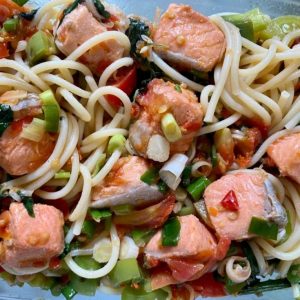 Pasta Salmon woku